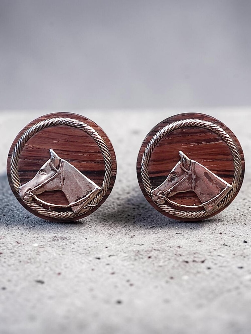 🐴 Vintage Wooden Horse Head Cufflinks